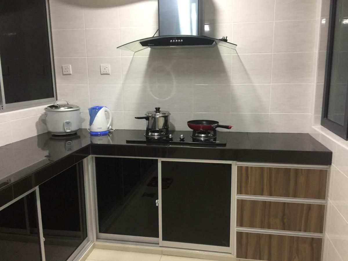 Sweet Silk Sky Balakong Apartment Seri Kembangan